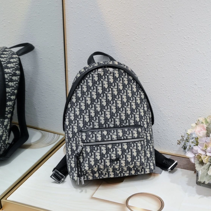 D10r backpacks 4081b-2084