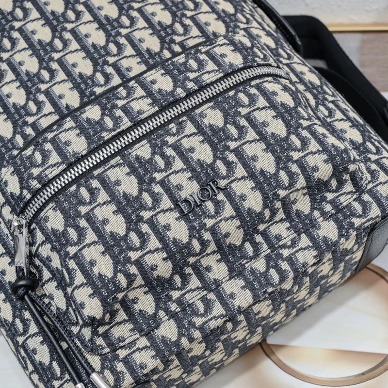 D10r backpacks 4081b-2084