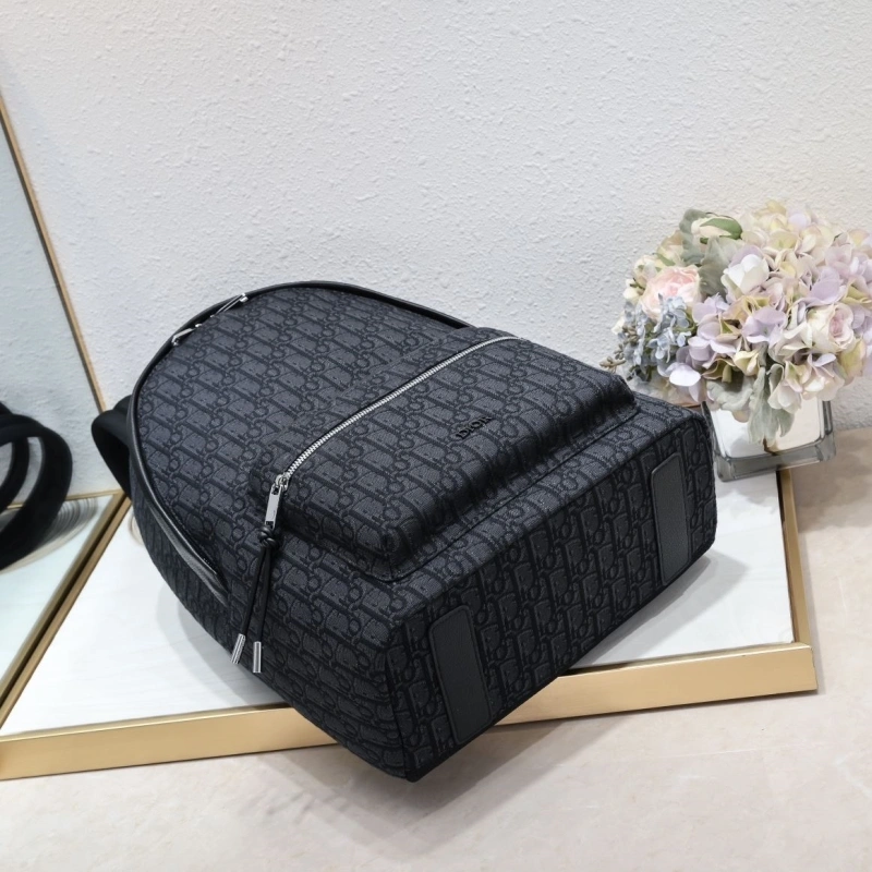 D10r backpacks 4081b-2085