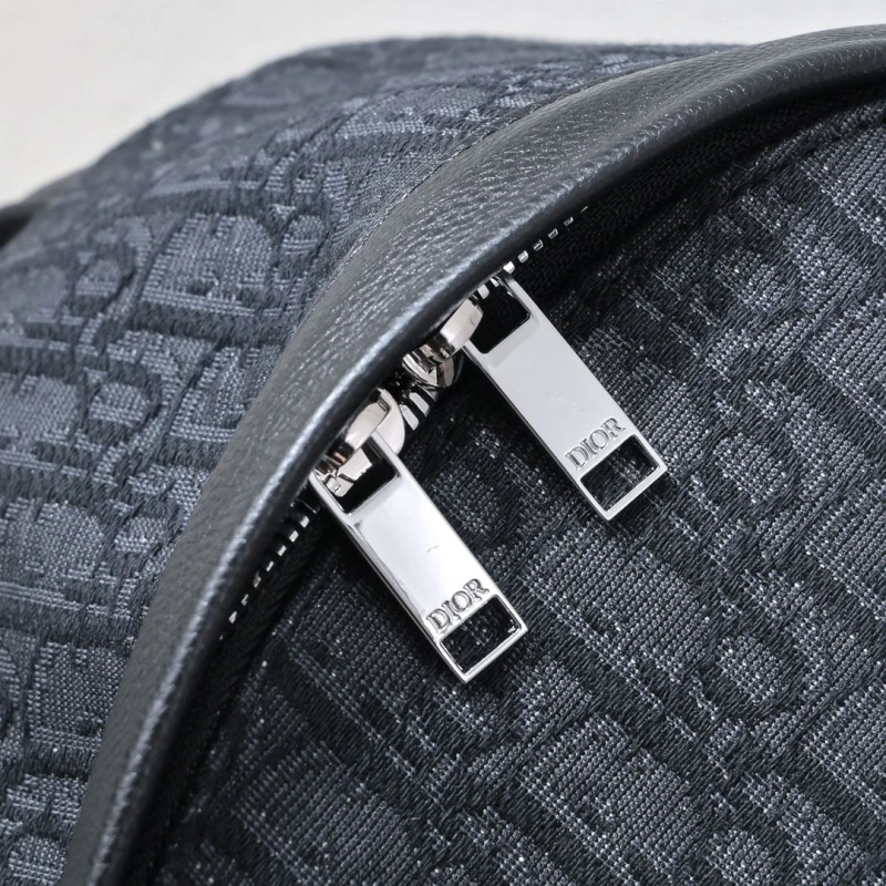 D10r backpacks 4081b-2085