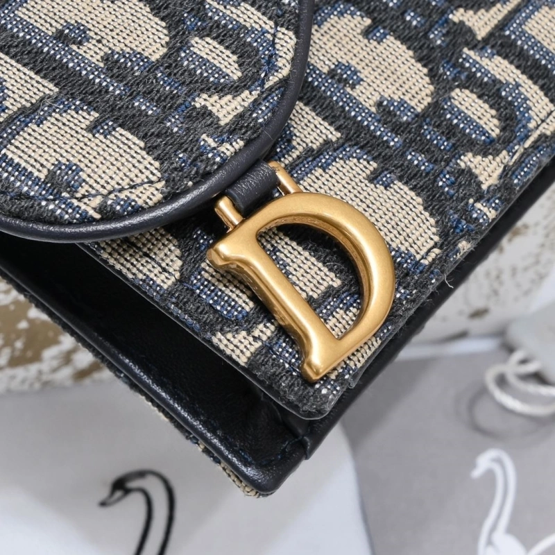 D10r wallet 4081b-2098