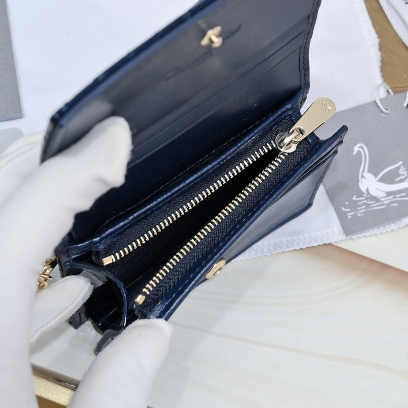 D10r wallet 4081b-2109