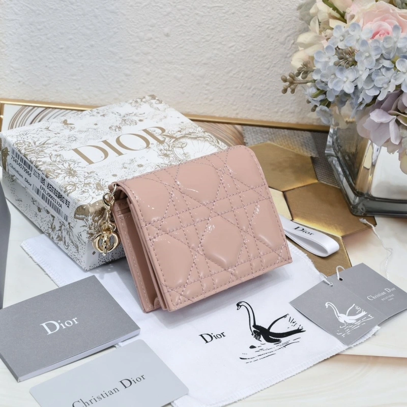 D10r wallet 4081b-2110