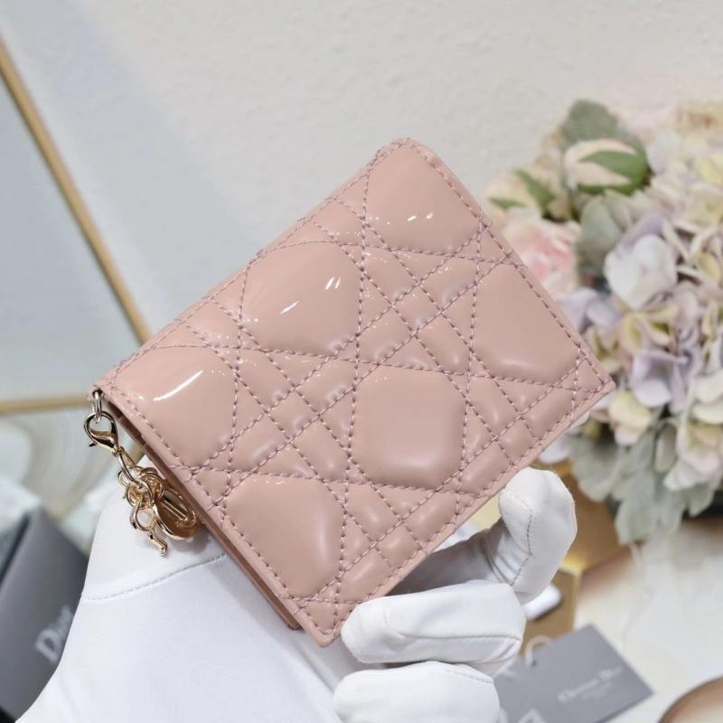 D10r wallet 4081b-2110