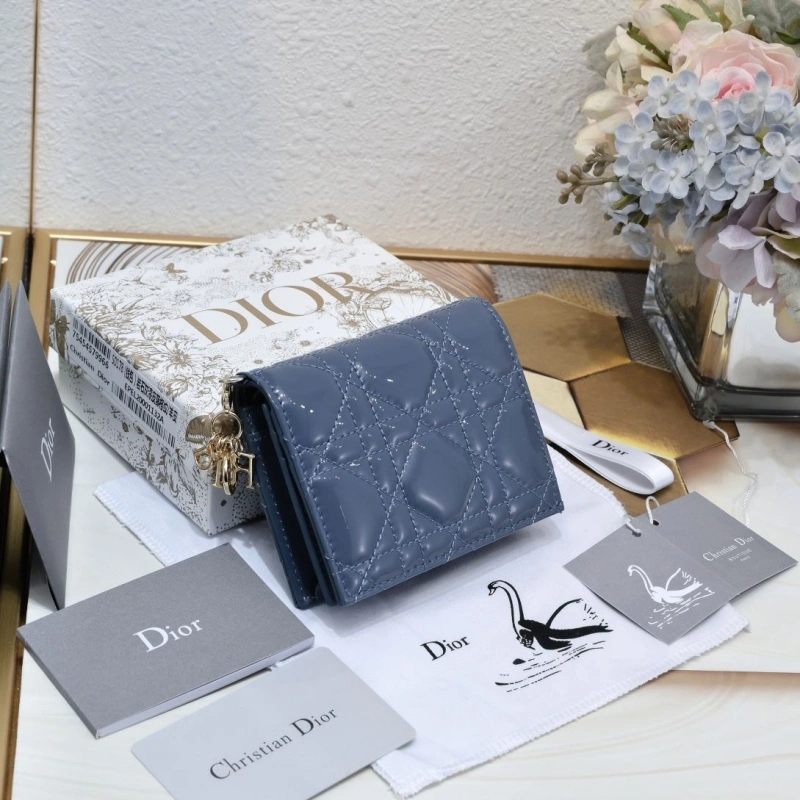 D10r wallet 4081b-2113