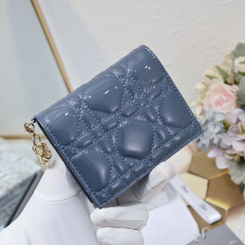 D10r wallet 4081b-2113