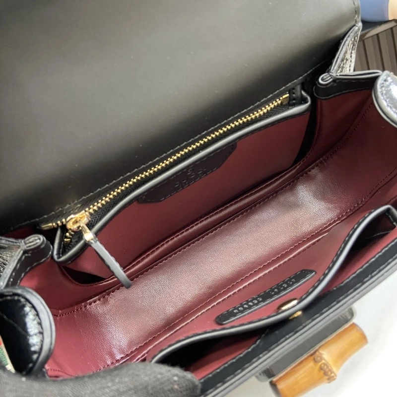 Gvc*1 top handle bags 4094-0011