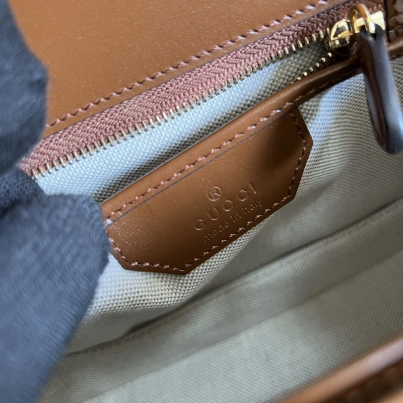 Gvc*1 top handle bags 4094-0019