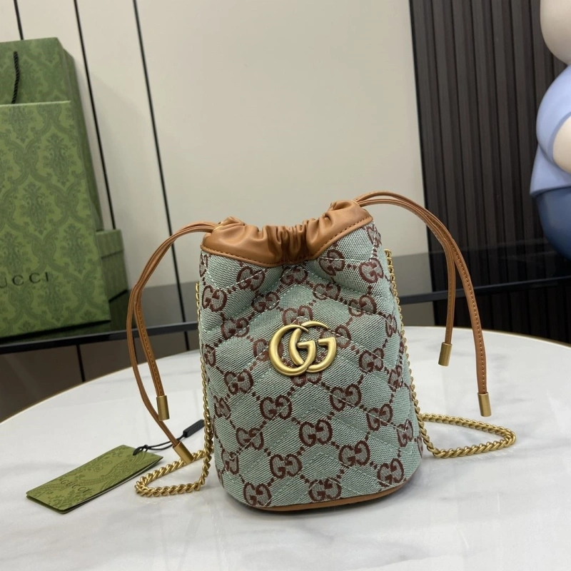 Gvc*1 bucket bags 4094-0255