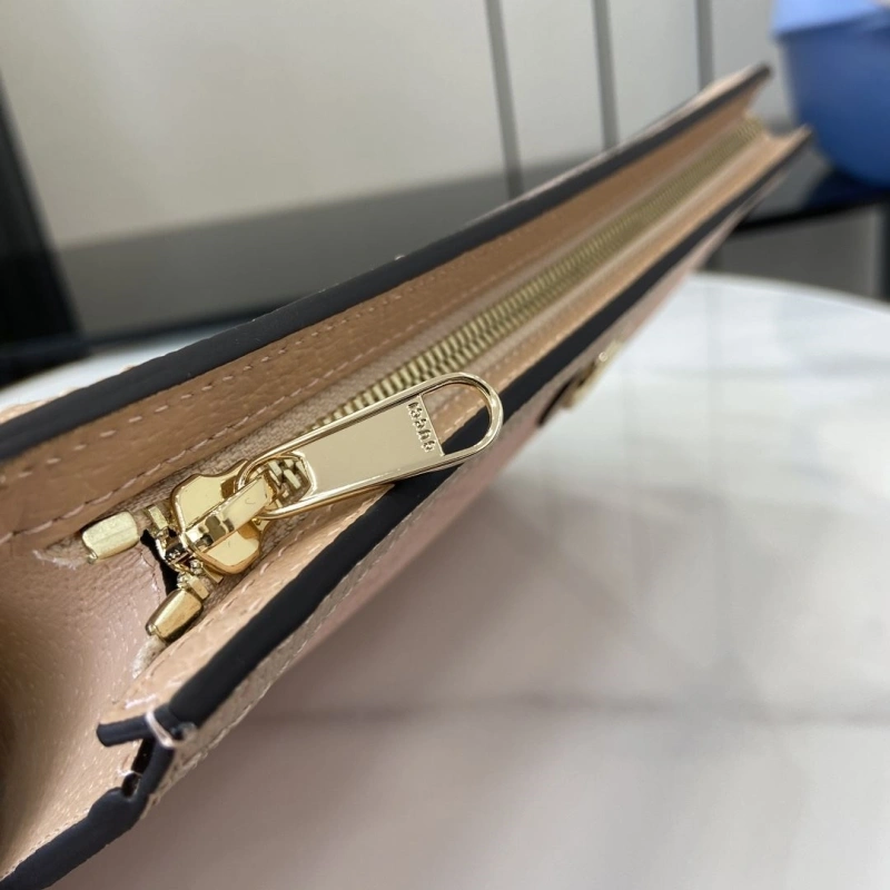Gvc*1 clutch bags 4094-0378