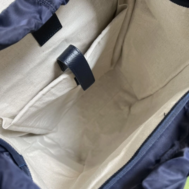 Gvc*1 backpacks 4094-0411