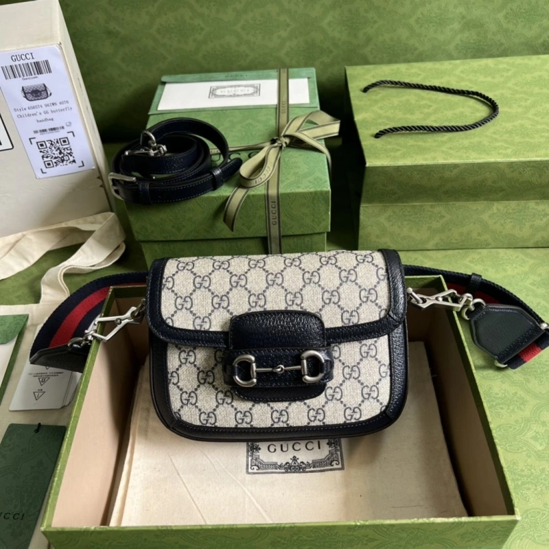 Gvc*1 clutch bags 4094-0439