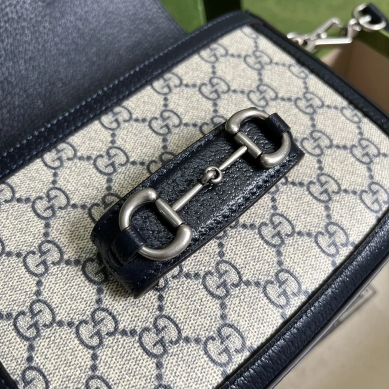 Gvc*1 clutch bags 4094-0439