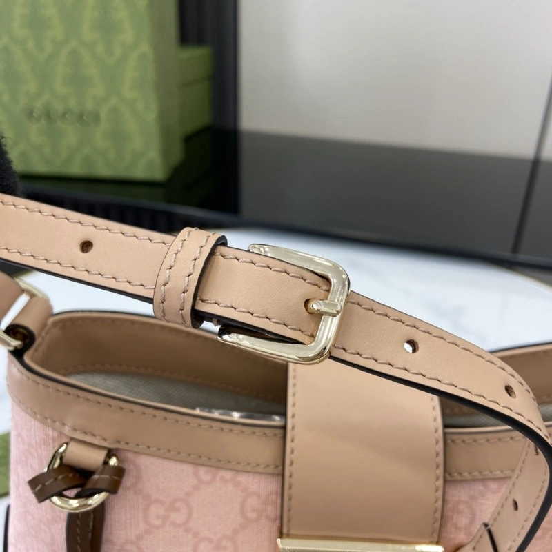Gvc*1 satchel bags 4094-0502