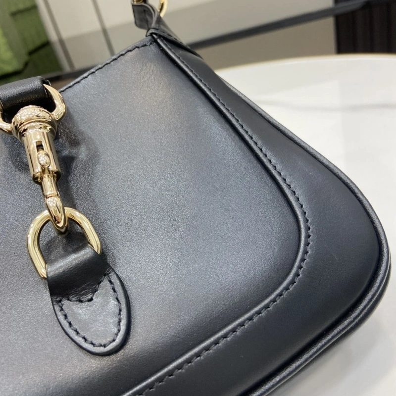 Gvc*1 satchel bags 4094-0617