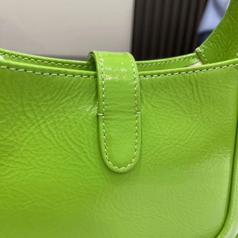 Gvc*1 satchel bags 4094-0626