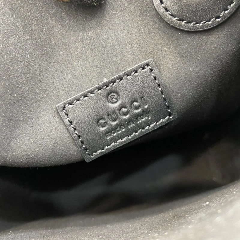 Gvc*1 top handle bags 4094-0765