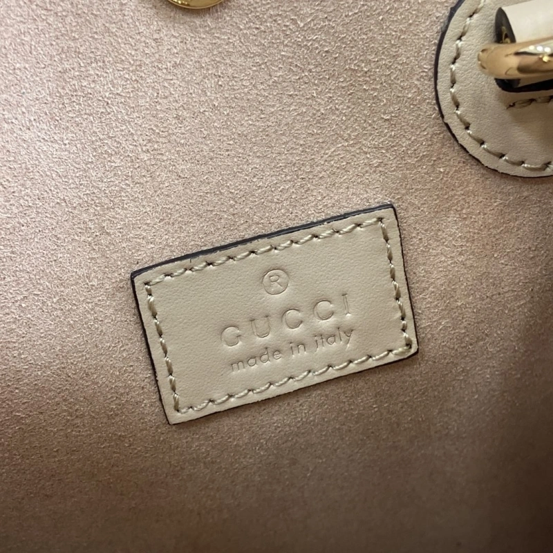 Gvc*1 top handle bags 4094-0767