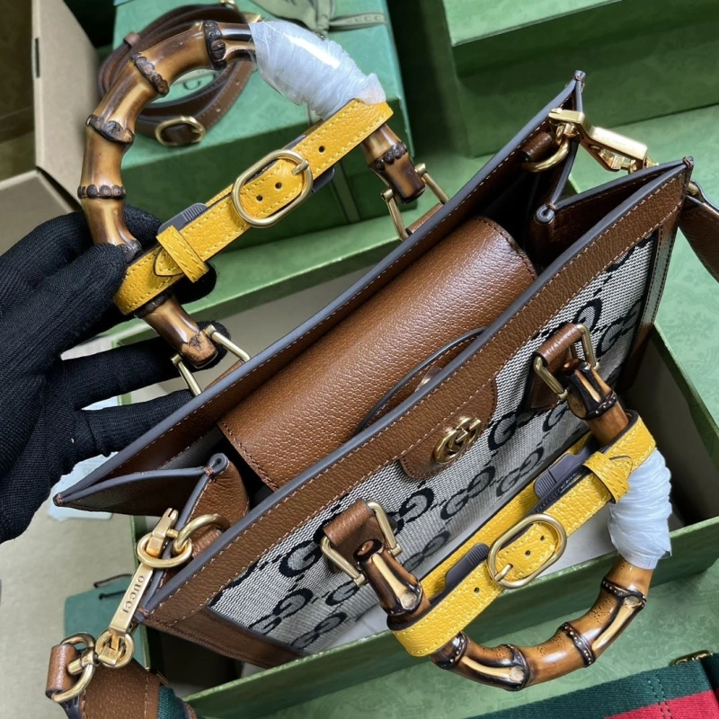 Gvc*1 satchel bags 4094-0794
