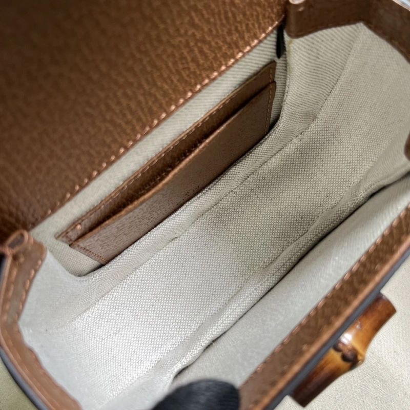Gvc*1 satchel bags 4094-0800