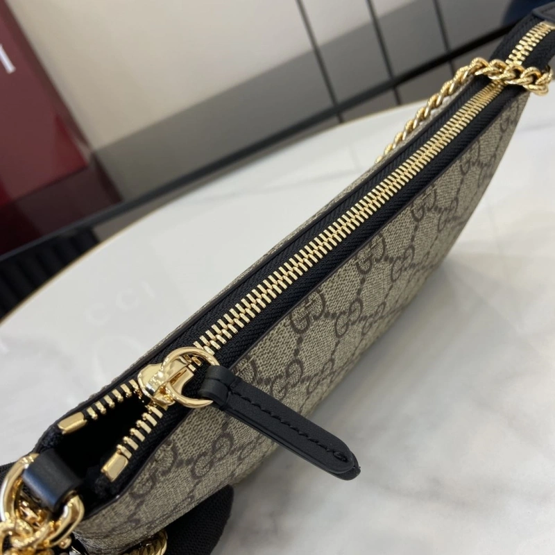 Gvc*1 clutch bags 4094b-0010