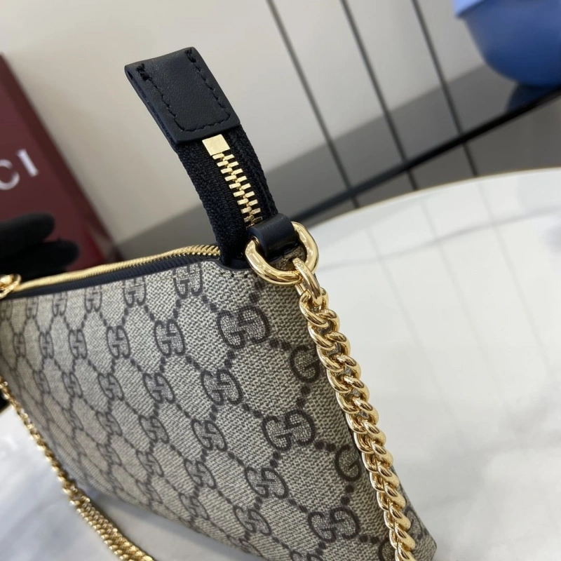Gvc*1 clutch bags 4094b-0010