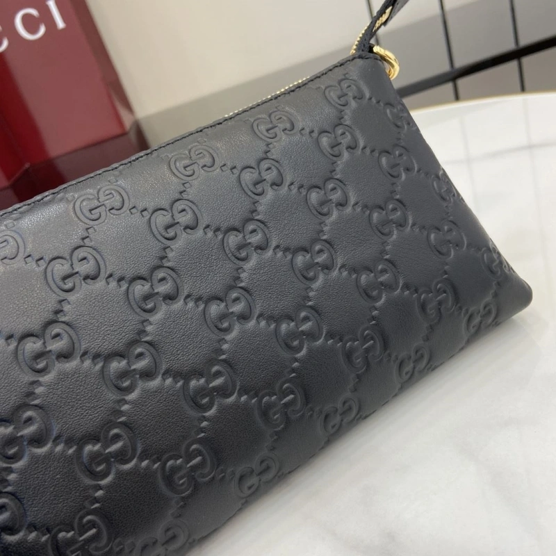 Gvc*1 clutch bags 4094b-0034