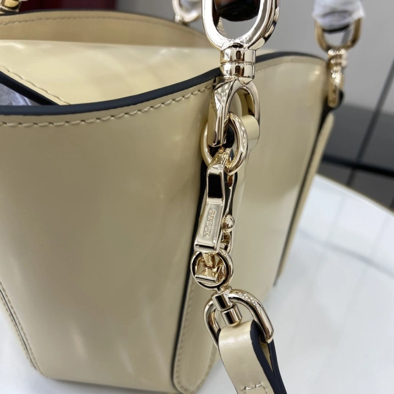 Gvc*1 top handle bags 4094b-0085