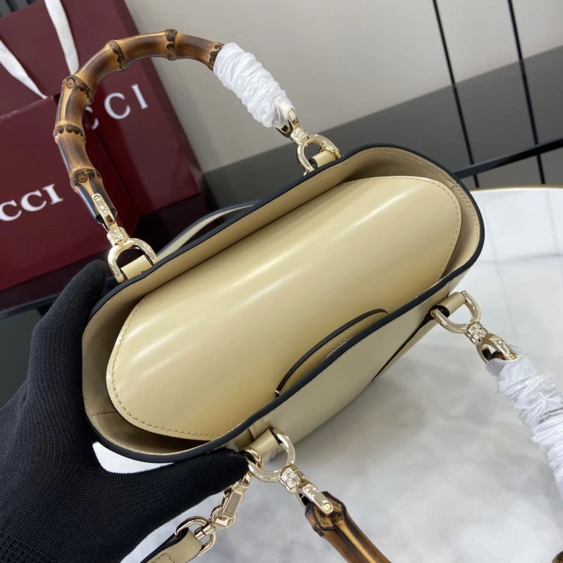Gvc*1 top handle bags 4094b-0085