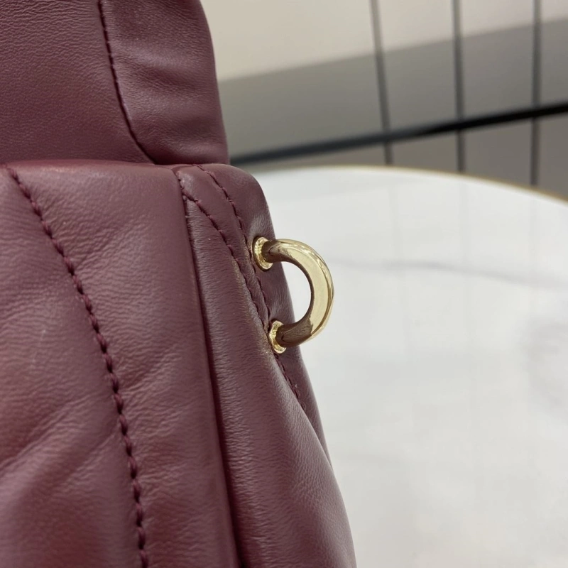 Gvc*1 top handle bags 4094b-0086
