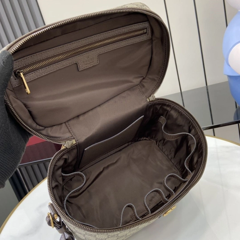 Gvc*1 cosmetic bags 4094b-0214