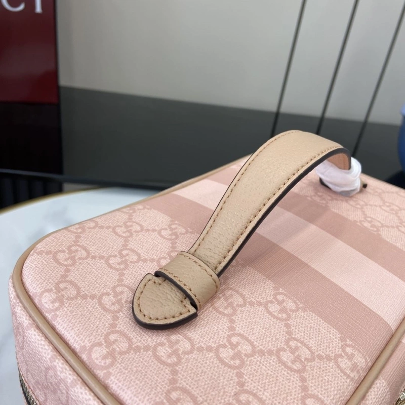 Gvc*1 cosmetic bags 4094b-0247