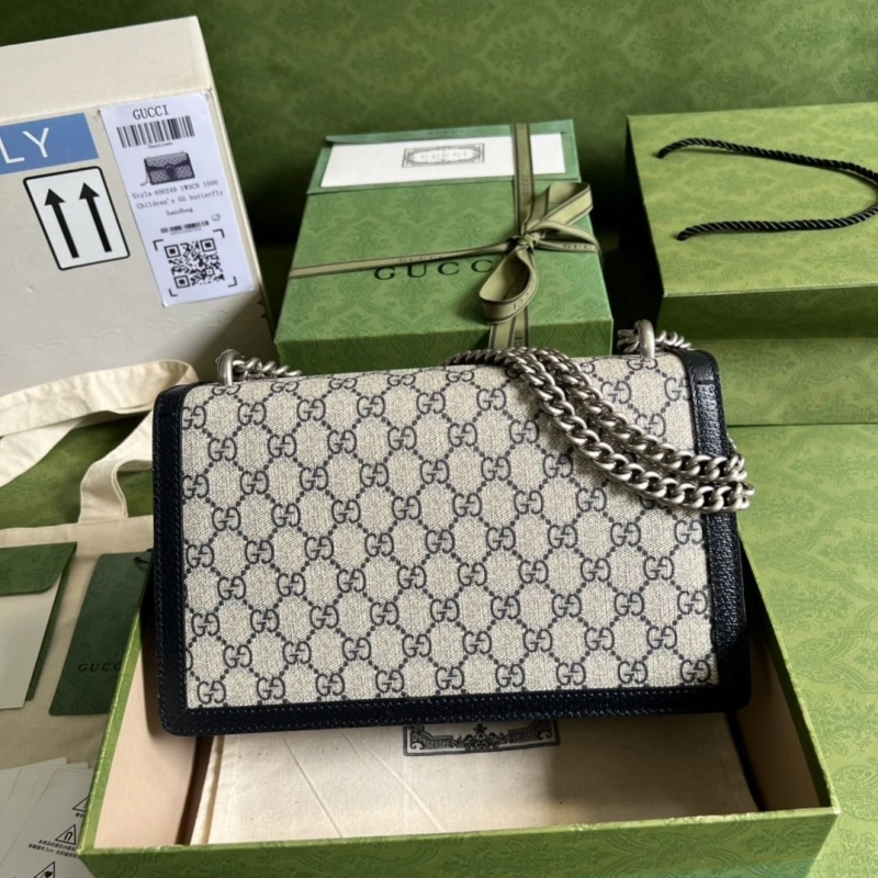 Gvc*1 clutch bags 4094b-0307
