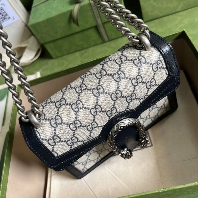 Gvc*1 clutch bags 4094b-0309