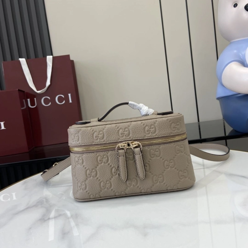 Gvc*1 cosmetic bags 4094b-0411