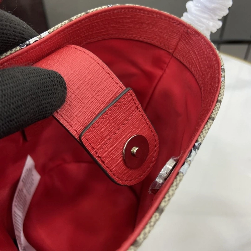 Gvc*1 bucket bags 4094b-0516