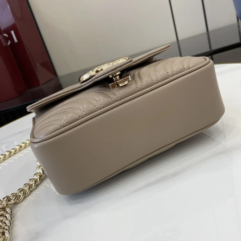 Gvc*1 top handle bags 4094b-0517