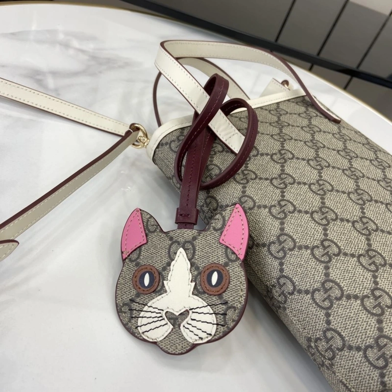 Gvc*1 top handle bags 4094b-0524