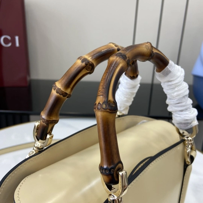 Gvc*1 top handle bags 4094b-0718