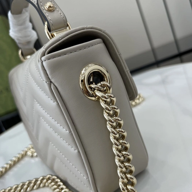 Gvc*1 top handle bags 4094b-0745