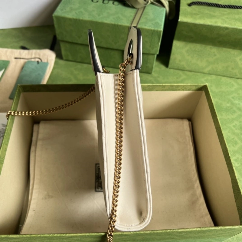 Gvc*1 top handle bags 4094f-0103