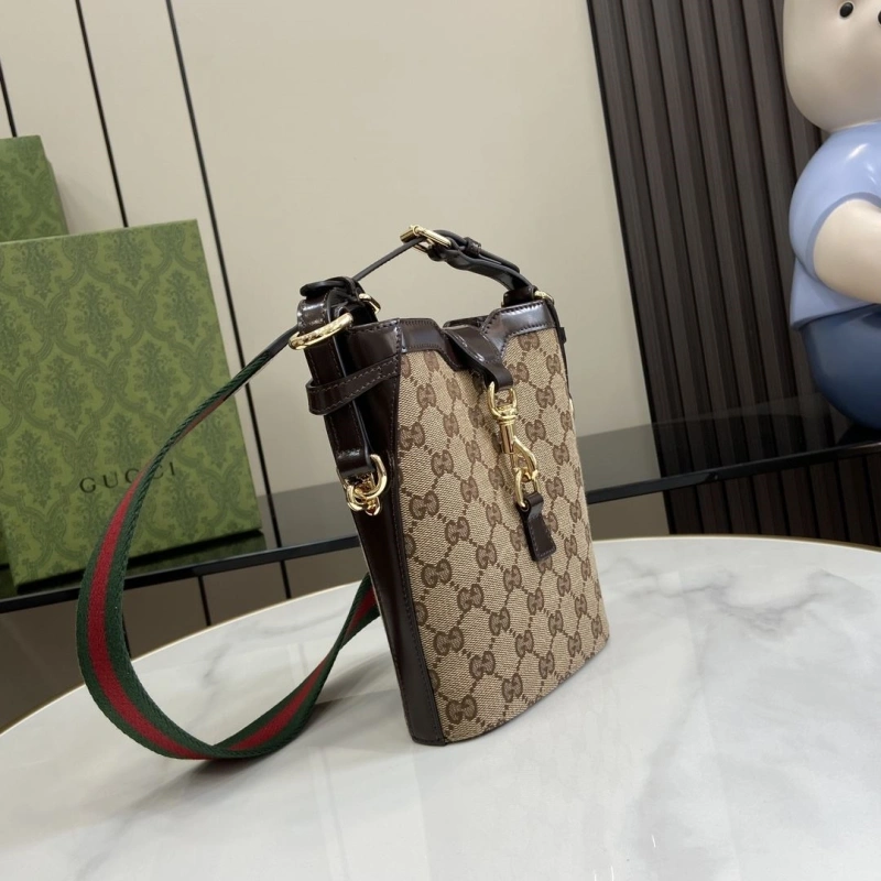 Gvc*1 bucket bags 4094f-0196