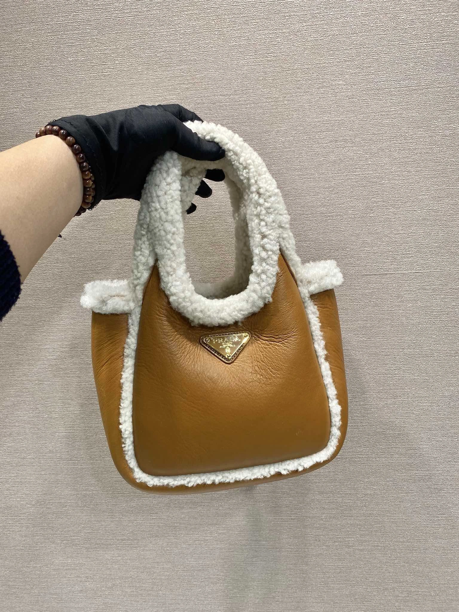 Pra*a top handle bags 4099a-0010