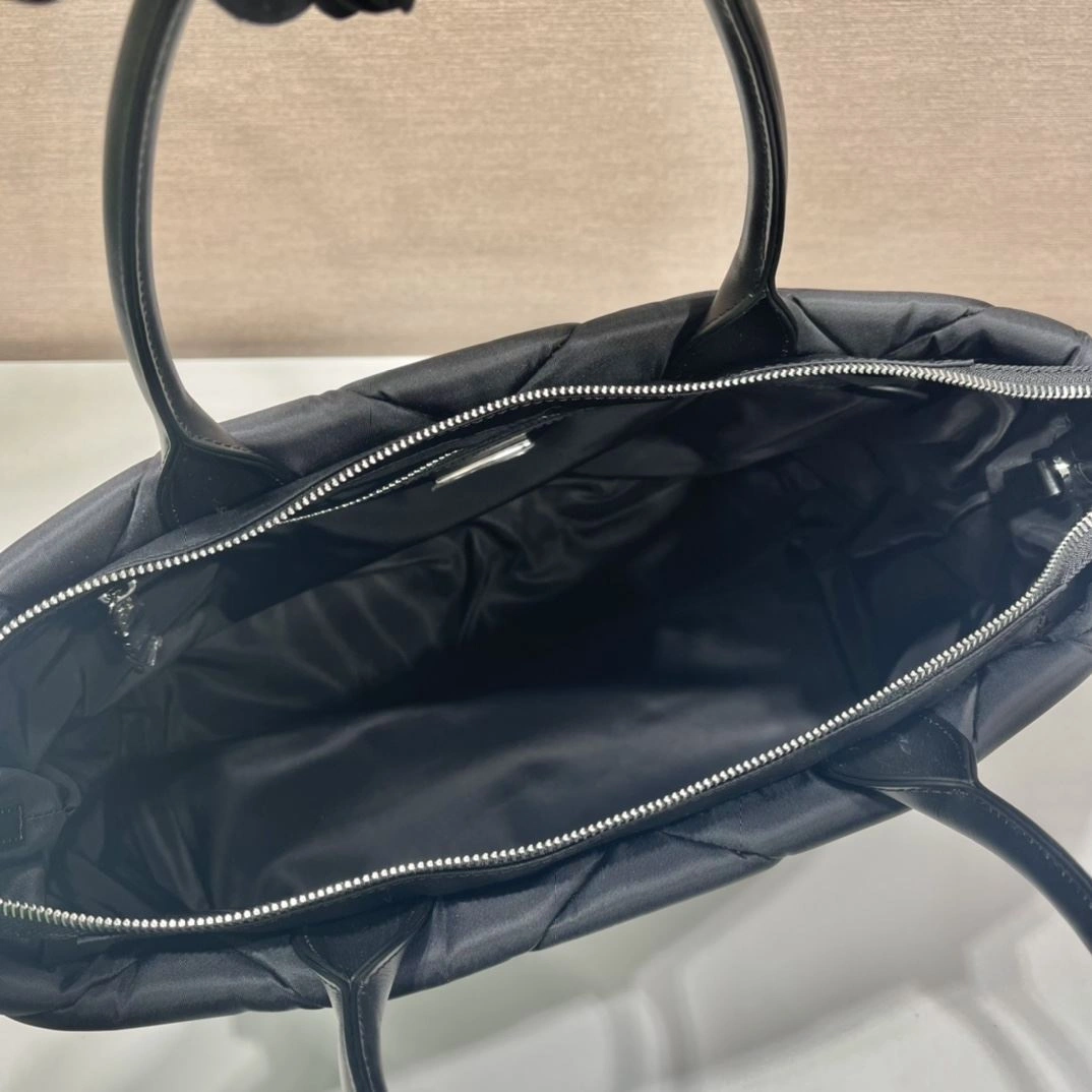 Pra*a shopping bags 4099a-0026