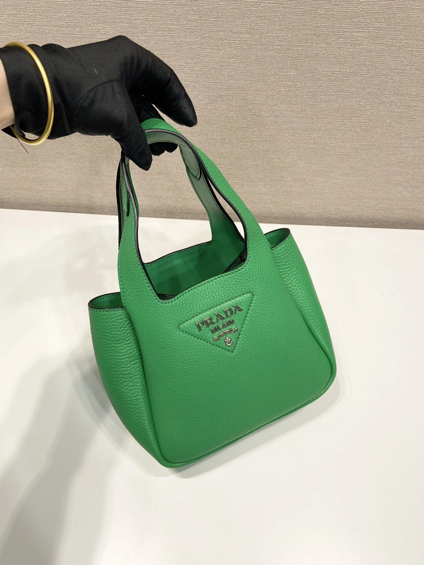 Pra*a bucket bags 4099a-0029