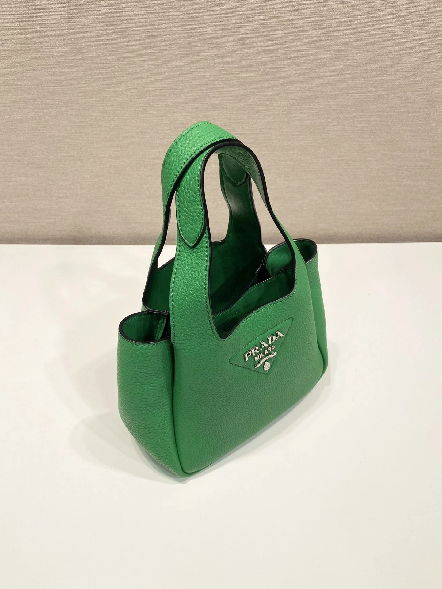 Pra*a bucket bags 4099a-0029