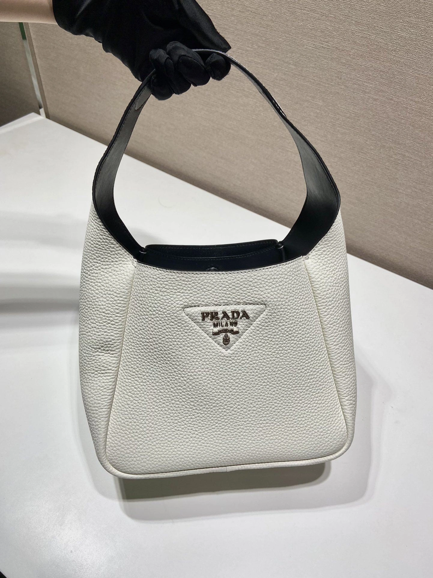 Pra*a bucket bags 4099a-0031