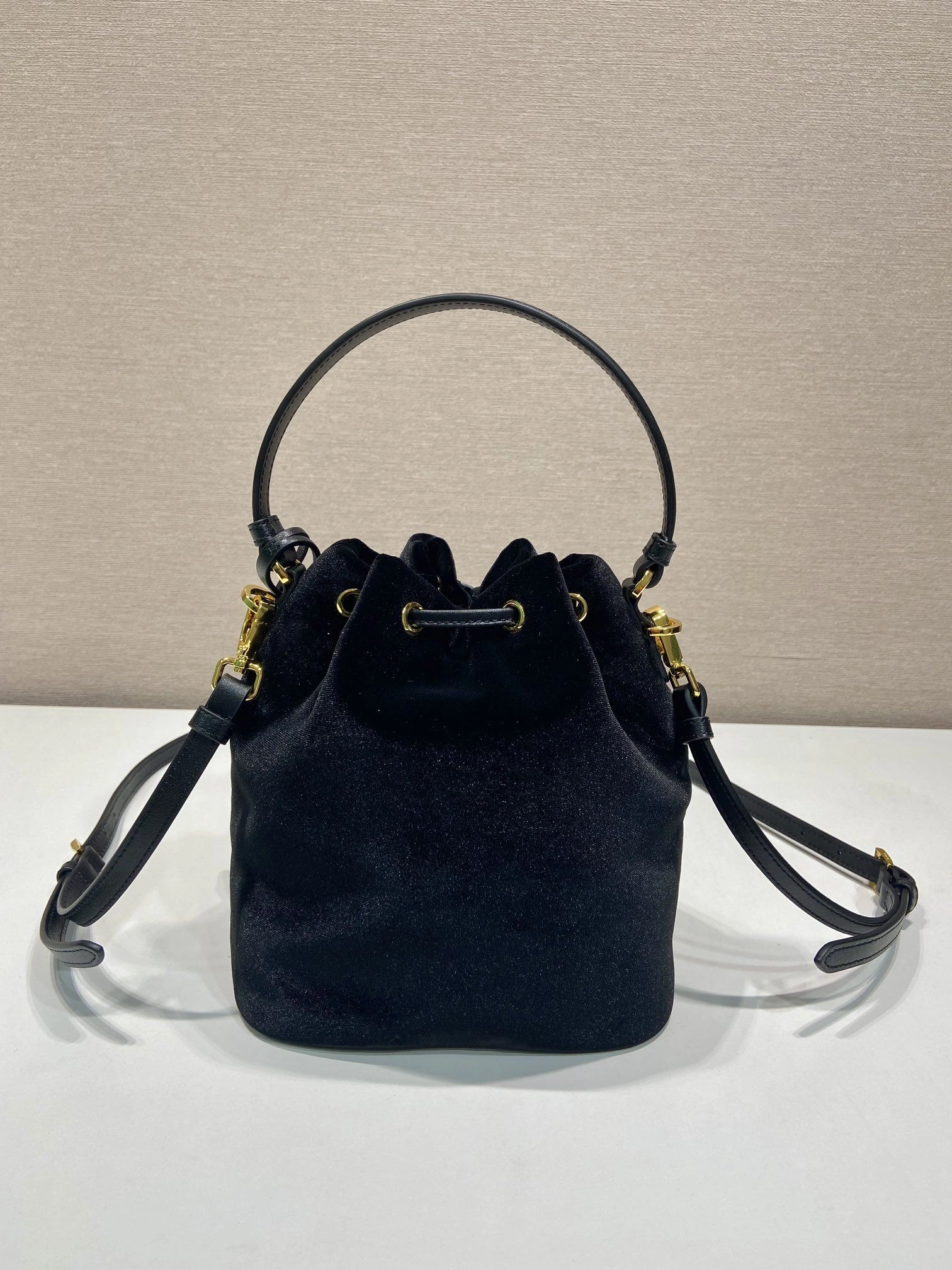 Pra*a bucket bags 4099a-0041