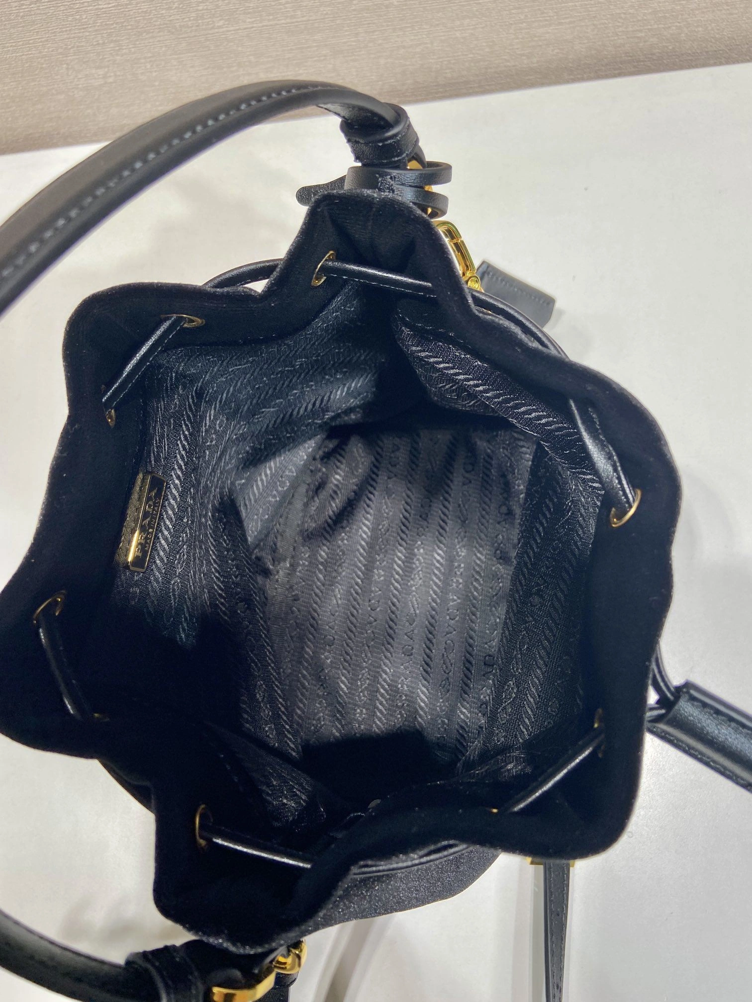 Pra*a bucket bags 4099a-0041