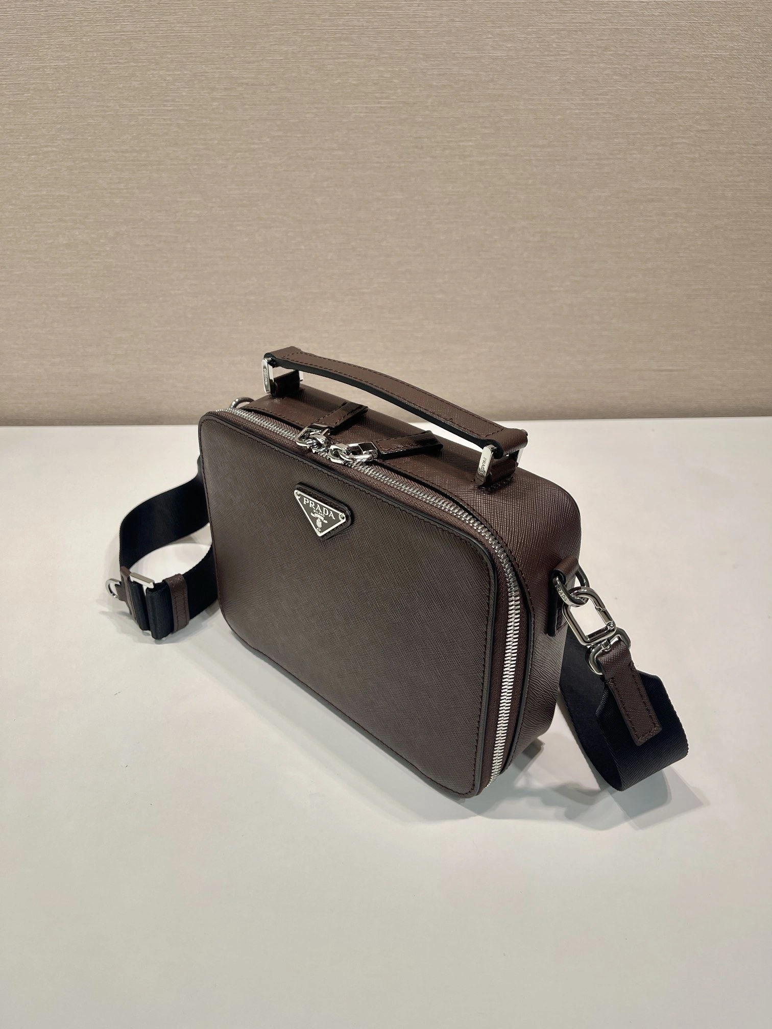 Pra*a briefcase 4099a-0048
